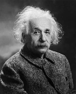 Portrait d’Albert Einstein, associé aux recherches sur les origines de la métaphysique appliquée.