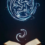 Livre ouvert symbolisant la transmission du savoir, surmonté d’une spirale lumineuse représentant la complexité et la profondeur de la métaphysique appliquée.